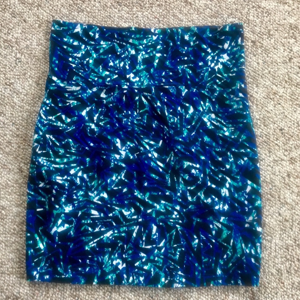 Charlotte Russe print pencil skirt - stretch Sz M